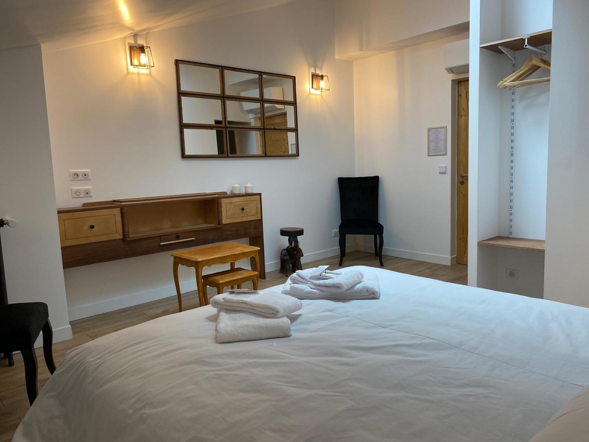 La Bellours Chambre D'Hotes การ์ออร์ ภายนอก รูปภาพ